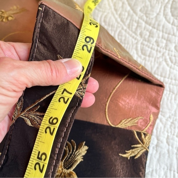 DAS Silky Flap Backpack Embroidered Women's Teen - Picture 8 of 13